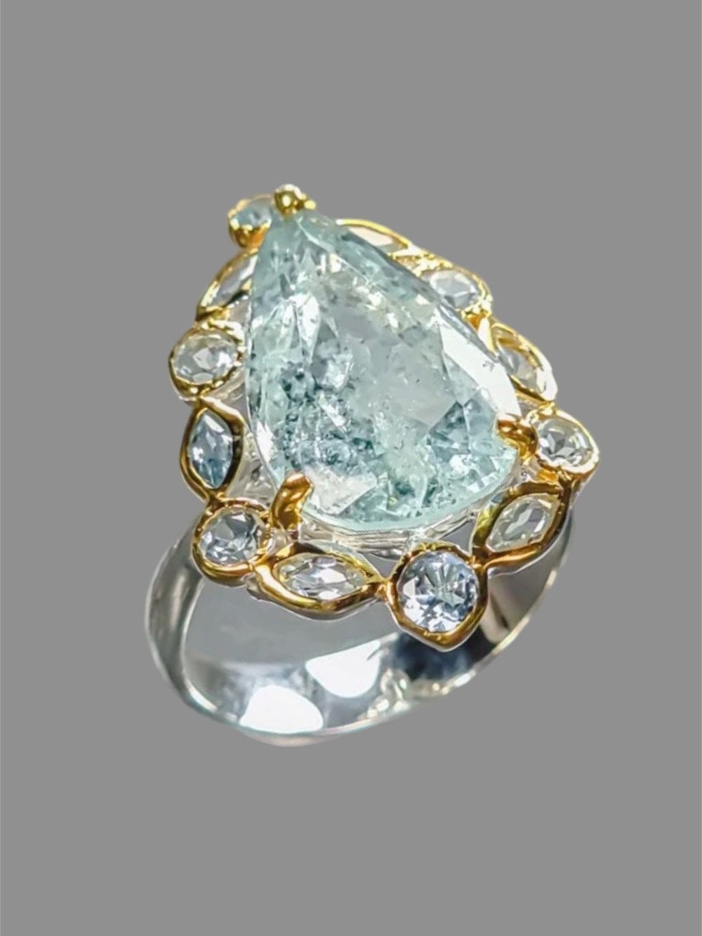 WOW Genuine Natural 7+ CT Aquamarine Ring
See Video
